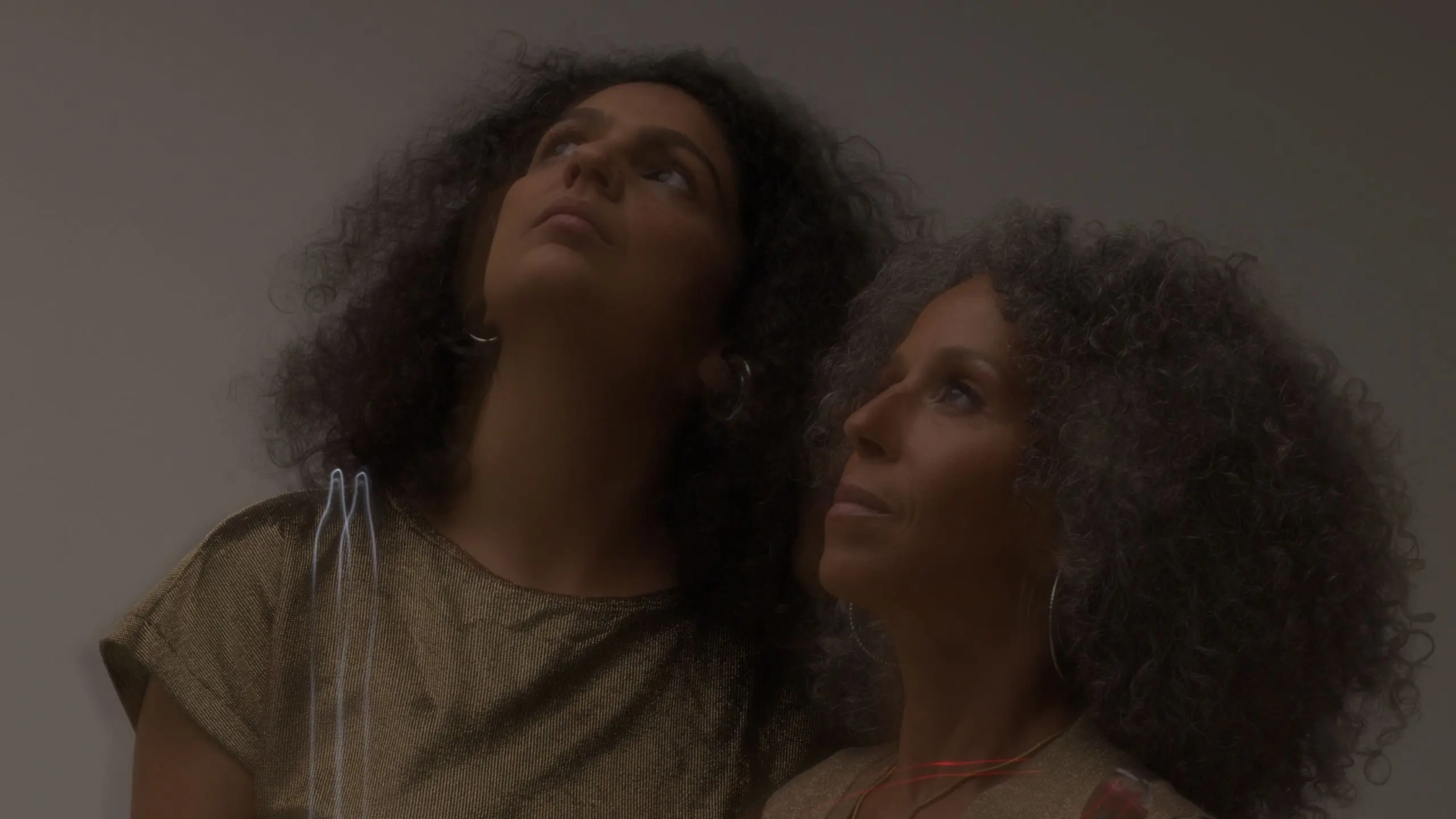 Luiza Brina e Iara Rennó (feature) (2)