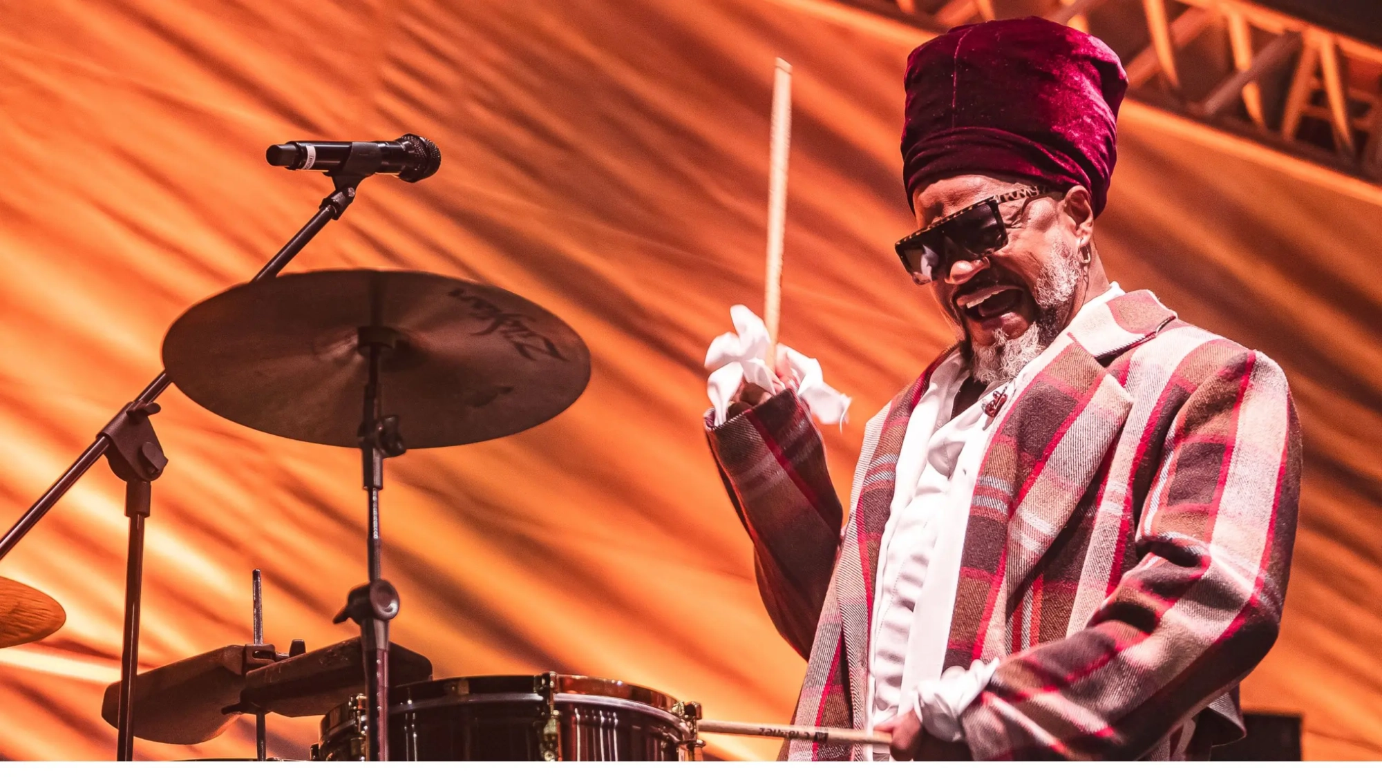 carlinhos brown oop (banner)