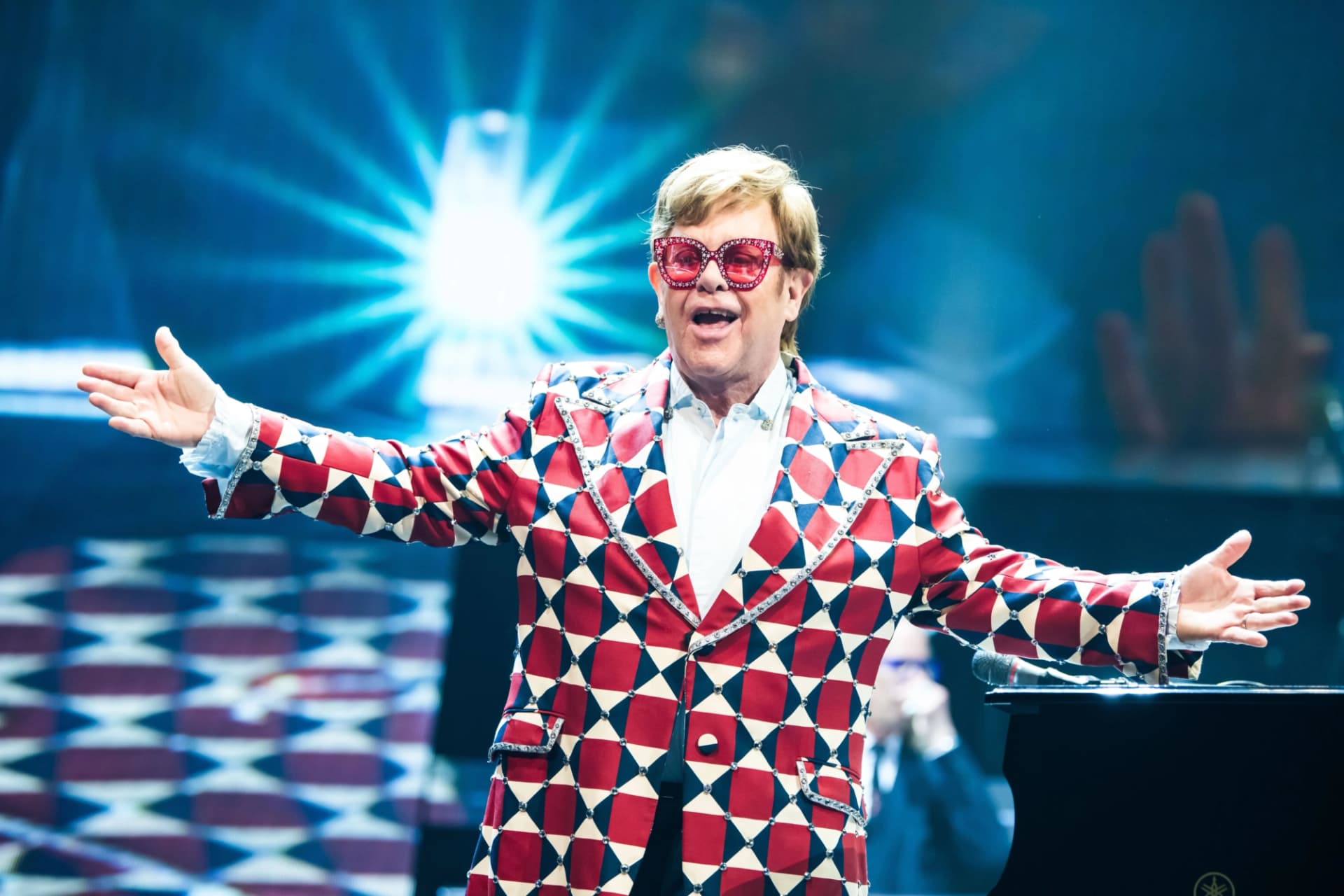 elton john (feature)