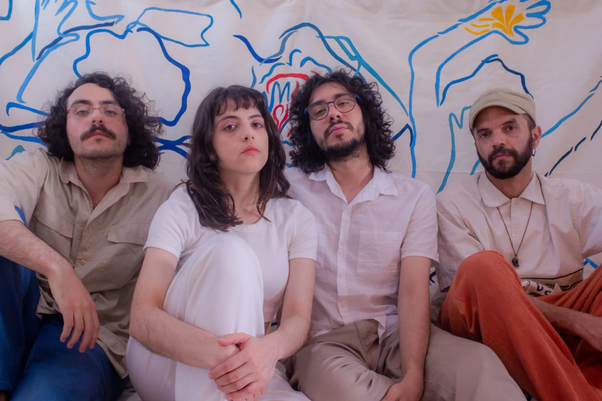 infinito latente (feature)