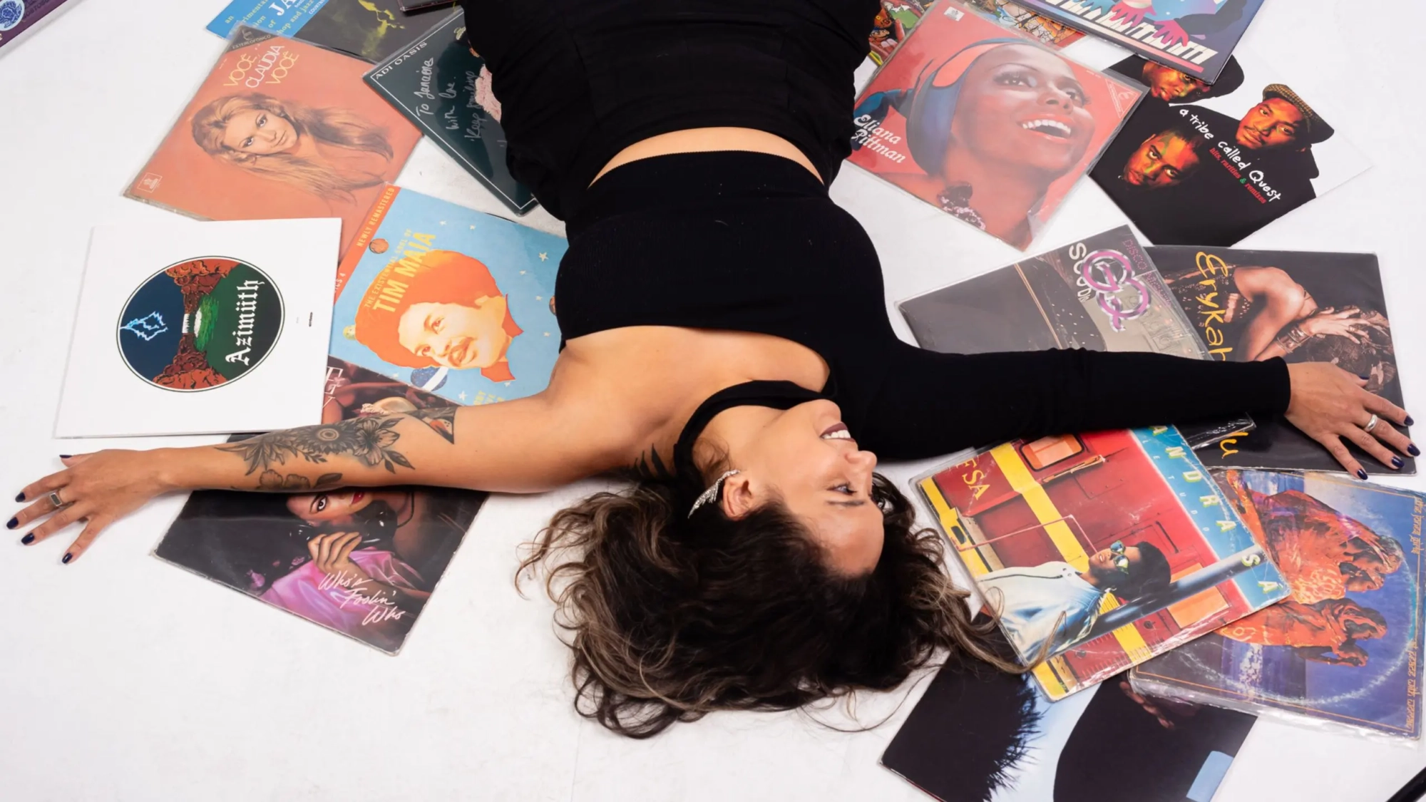 janaina nas (banner)