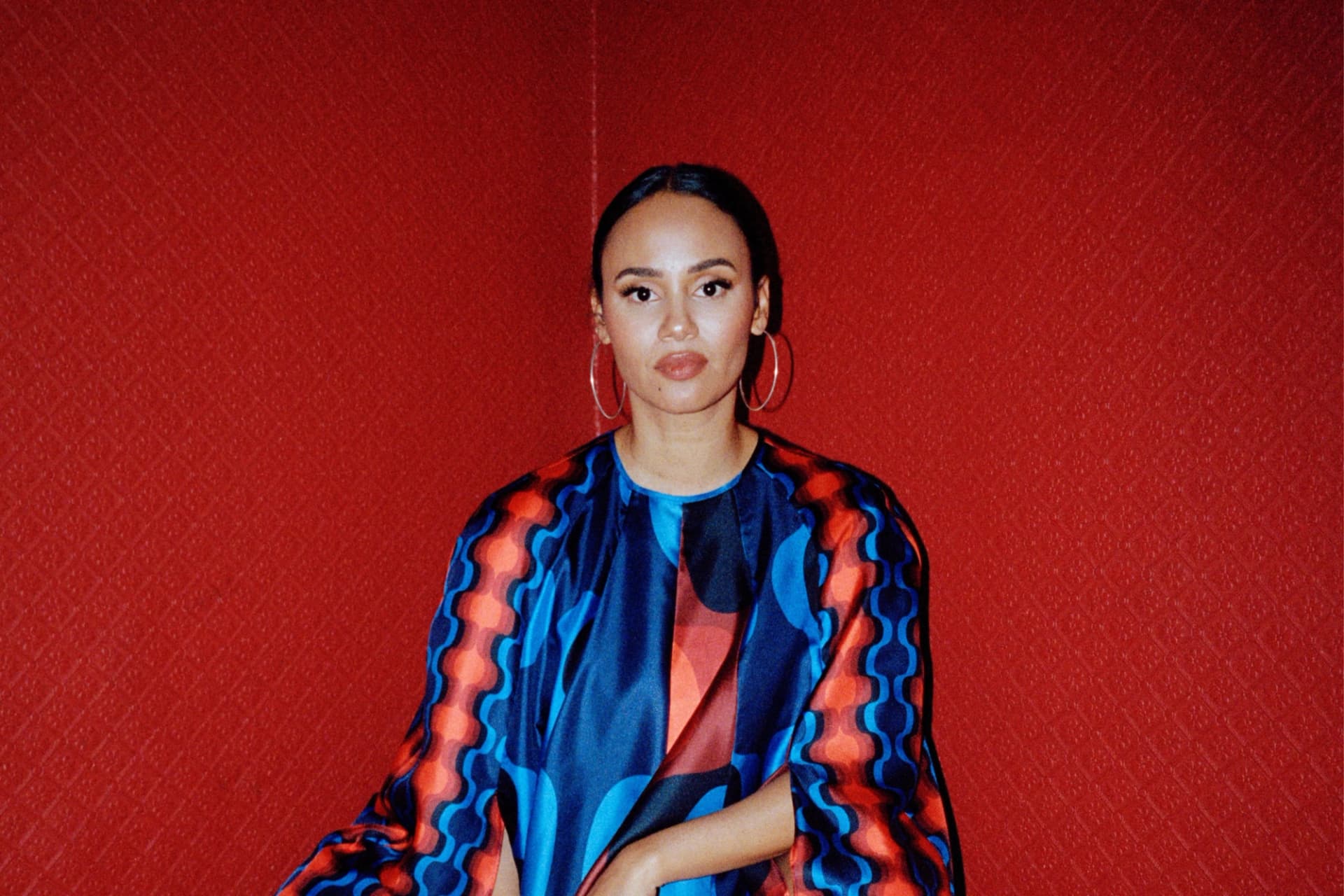 mayra andrade (feature)