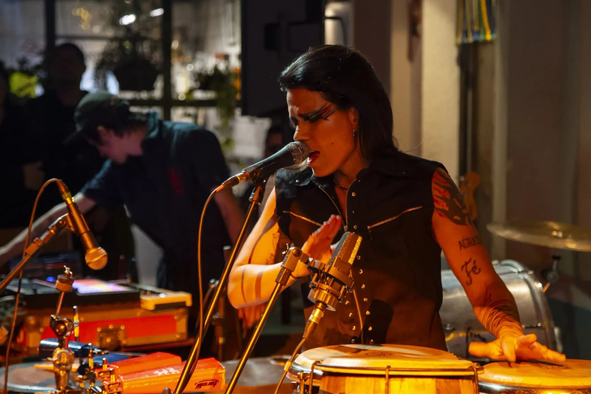 michelle abu (feature)